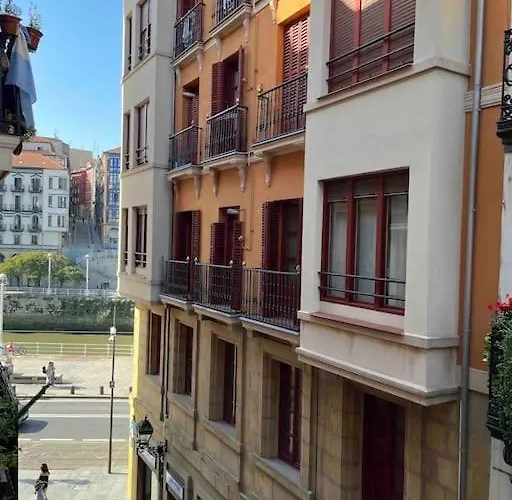 Gurea Casco Viejo Con Parking No Incluido En El Precio
